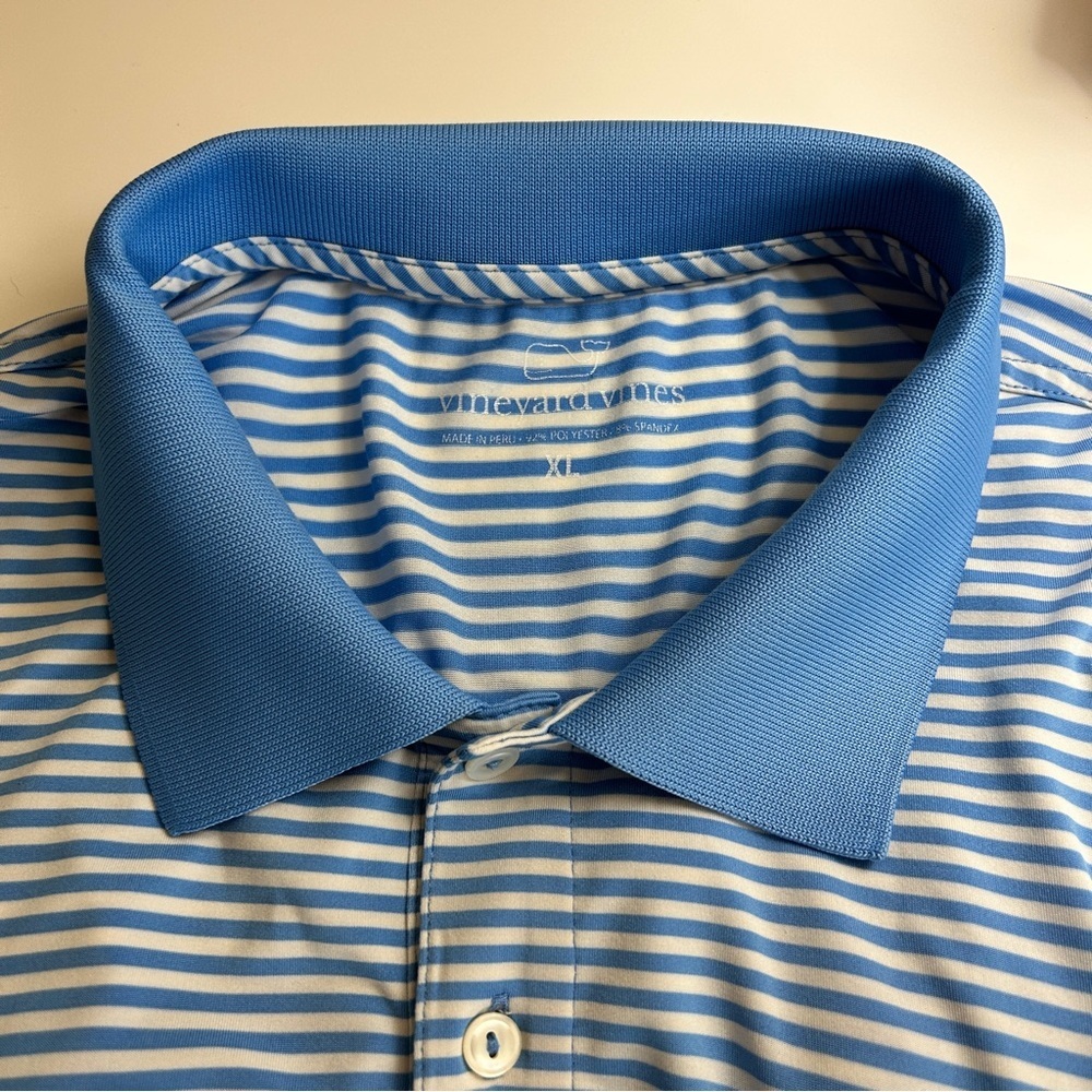 Vineyard Vines Blue and White Striped Golf Polo Size XL - Picture 5 of 8